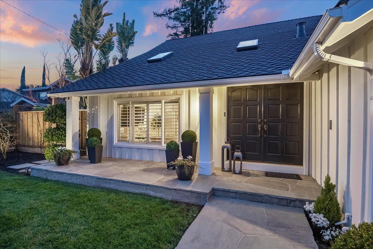 Detail Gallery Image 3 of 61 For 305 Albert Dr, Los Gatos,  CA 95032 - 4 Beds | 3/1 Baths