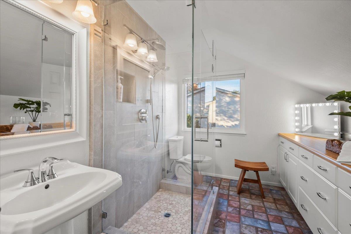 Detail Gallery Image 35 of 61 For 305 Albert Dr, Los Gatos,  CA 95032 - 4 Beds | 3/1 Baths
