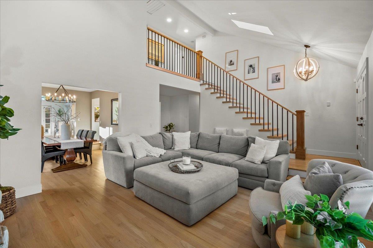 Detail Gallery Image 6 of 61 For 305 Albert Dr, Los Gatos,  CA 95032 - 4 Beds | 3/1 Baths