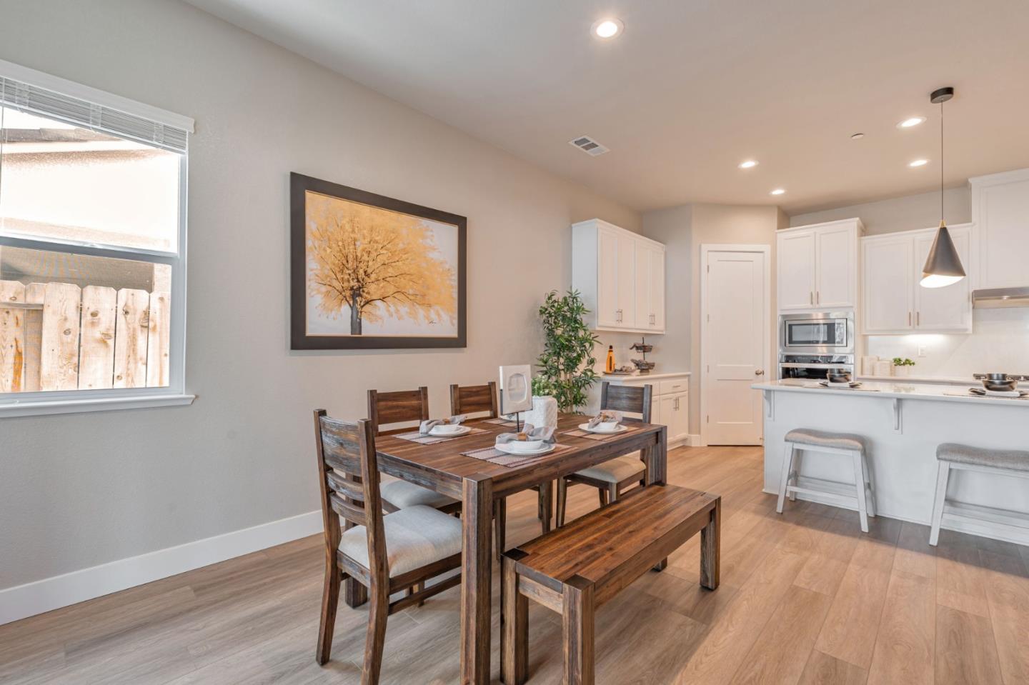 Detail Gallery Image 17 of 47 For 2408 Dilip Dr, Manteca,  CA 95337 - 3 Beds | 2 Baths
