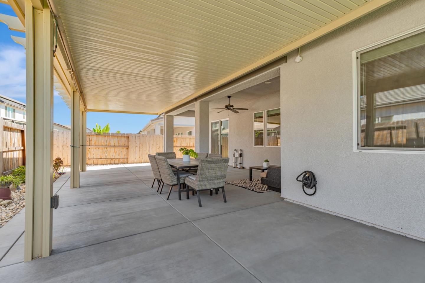 Detail Gallery Image 41 of 47 For 2408 Dilip Dr, Manteca,  CA 95337 - 3 Beds | 2 Baths