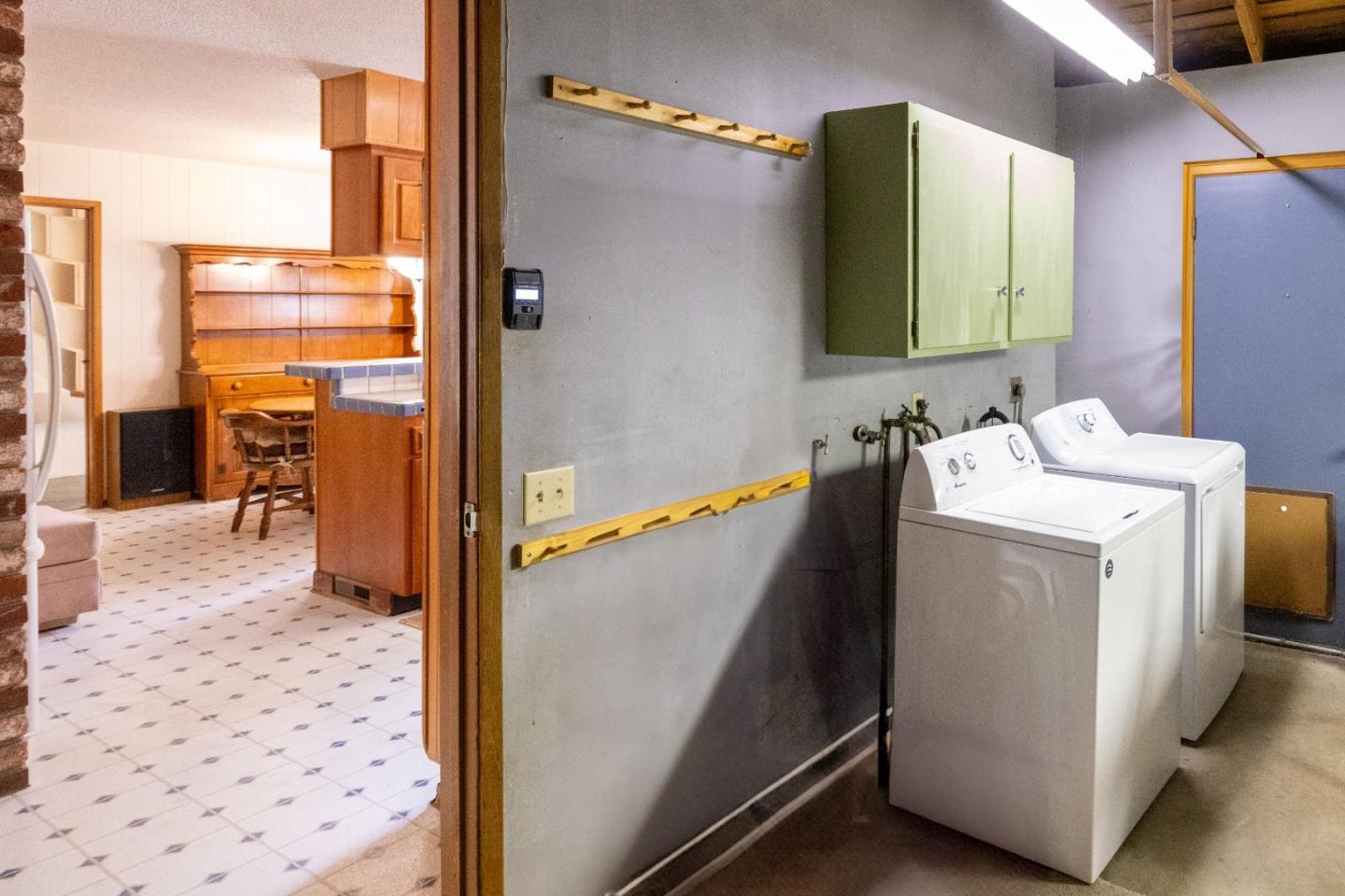 Detail Gallery Image 19 of 46 For 2921 Madrone Ln, Pebble Beach,  CA 93953 - 3 Beds | 2 Baths