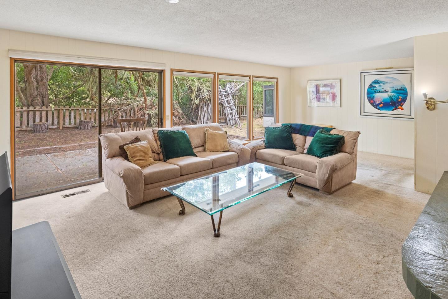 Detail Gallery Image 28 of 46 For 2921 Madrone Ln, Pebble Beach,  CA 93953 - 3 Beds | 2 Baths
