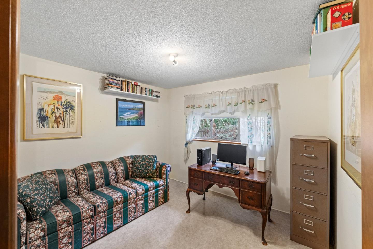 Detail Gallery Image 35 of 46 For 2921 Madrone Ln, Pebble Beach,  CA 93953 - 3 Beds | 2 Baths