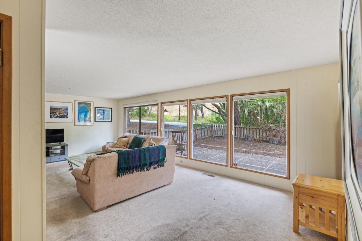 Detail Gallery Image 40 of 46 For 2921 Madrone Ln, Pebble Beach,  CA 93953 - 3 Beds | 2 Baths