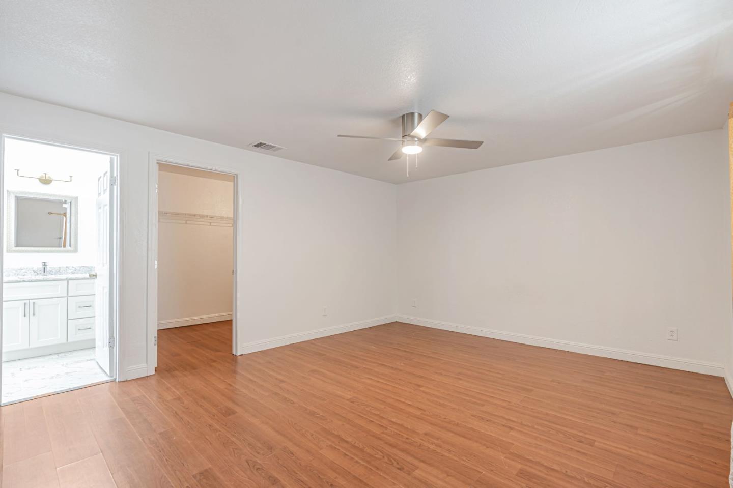 Detail Gallery Image 15 of 38 For 2525 Montclair St, Stockton,  CA 95205 - 4 Beds | 2 Baths