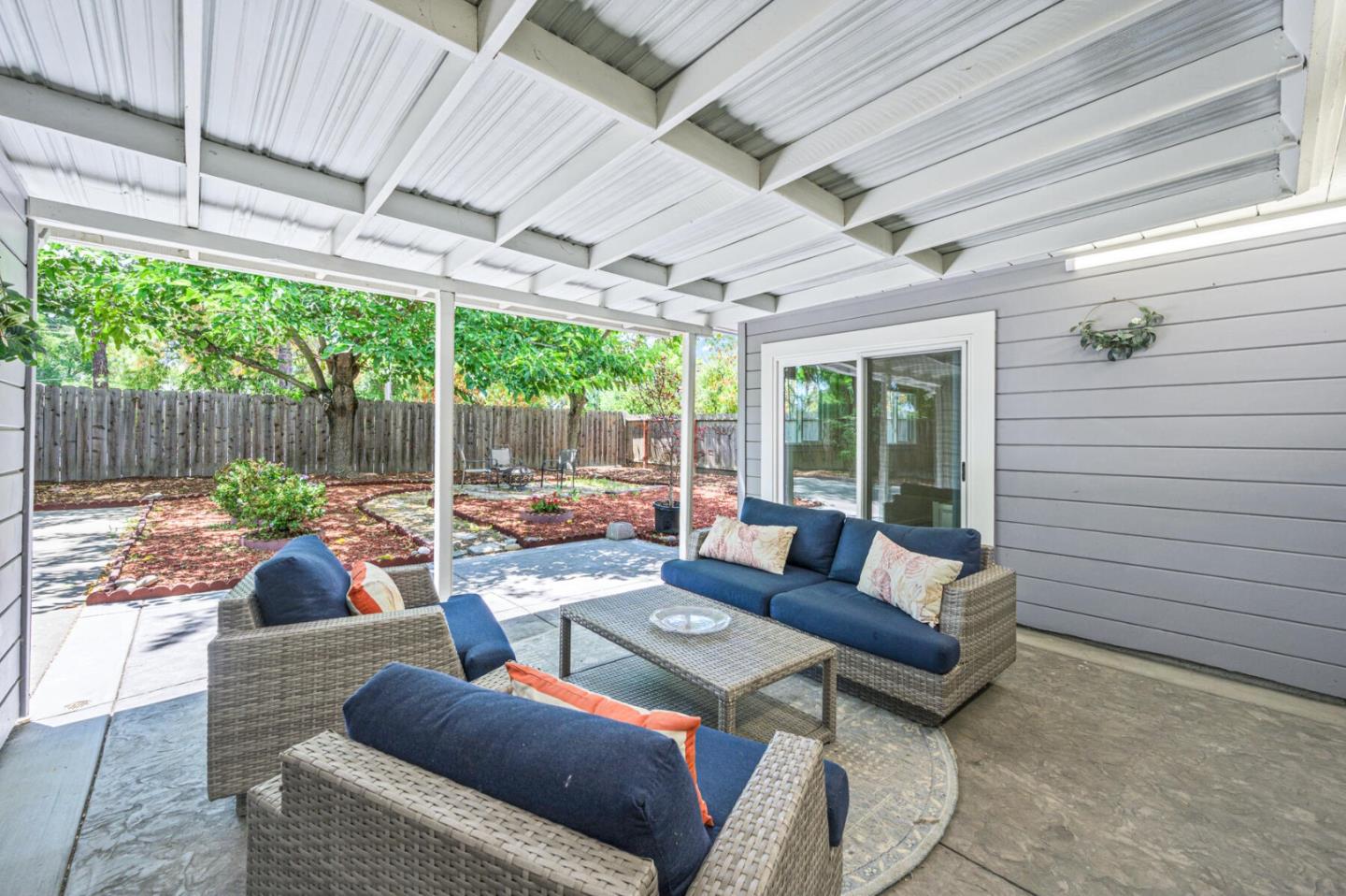 Detail Gallery Image 24 of 33 For 137 Diablo Ct, Pleasant Hill,  CA 94523 - 3 Beds | 1 Baths