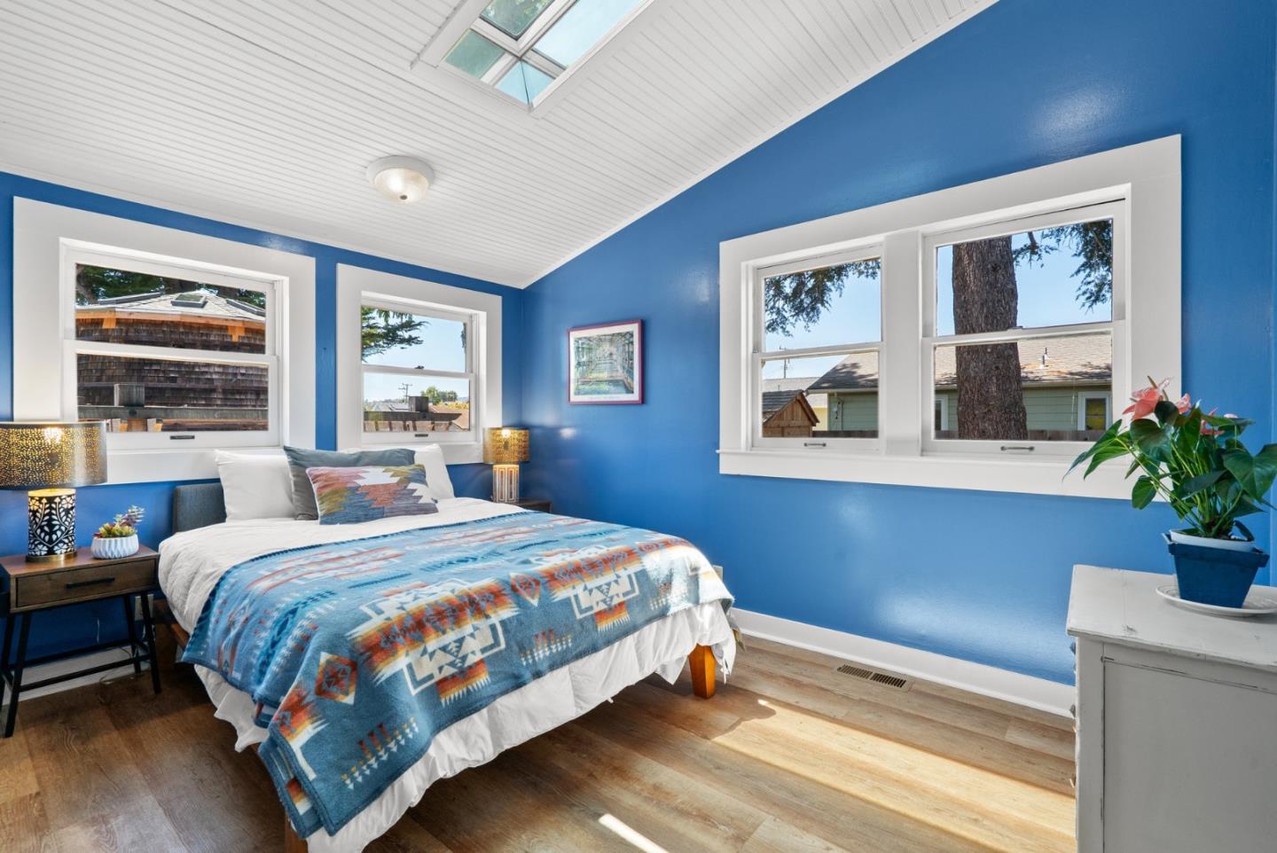 Detail Gallery Image 17 of 57 For 505 Cayuga St, Santa Cruz,  CA 95062 - 3 Beds | 1/1 Baths