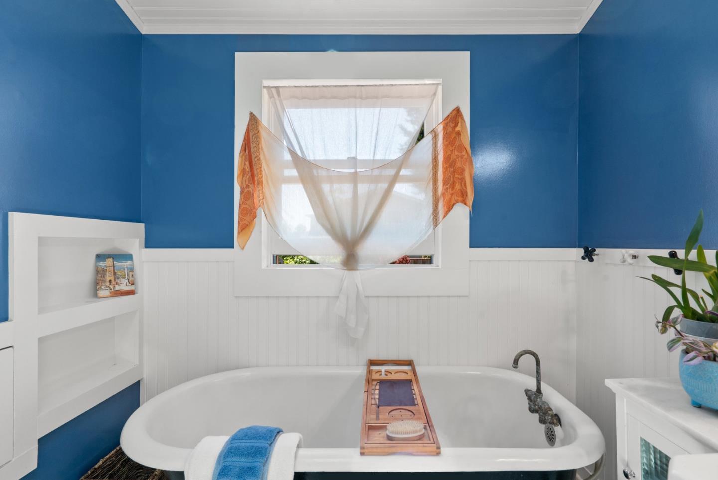 Detail Gallery Image 20 of 57 For 505 Cayuga St, Santa Cruz,  CA 95062 - 3 Beds | 1/1 Baths