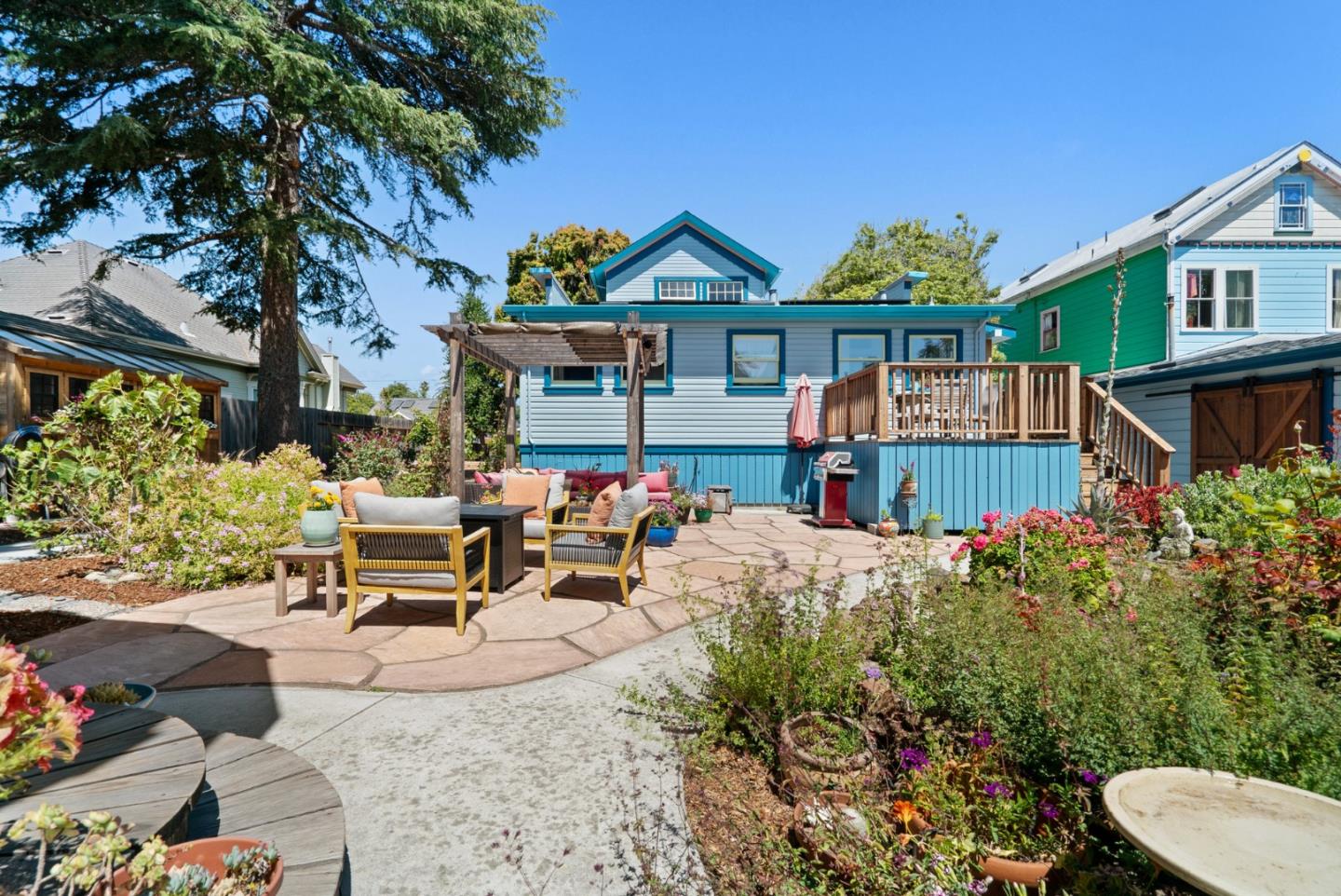 Detail Gallery Image 34 of 57 For 505 Cayuga St, Santa Cruz,  CA 95062 - 3 Beds | 1/1 Baths