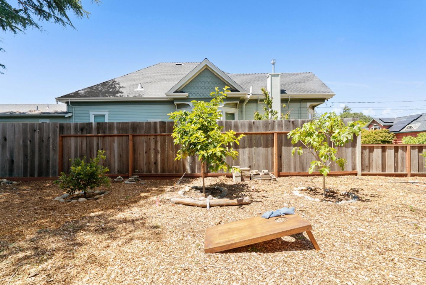Detail Gallery Image 50 of 57 For 505 Cayuga St, Santa Cruz,  CA 95062 - 3 Beds | 1/1 Baths