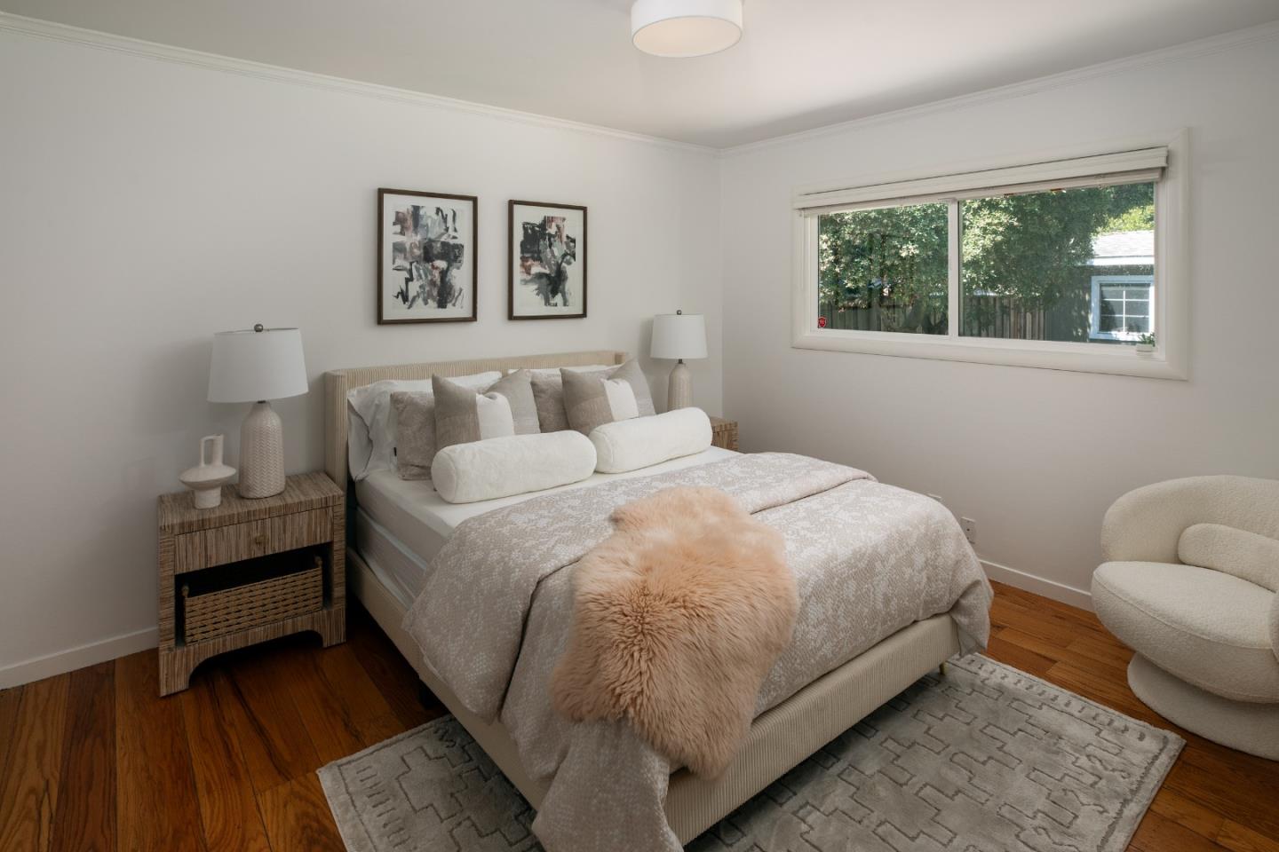 Detail Gallery Image 10 of 17 For 819 Laurel Ave, Menlo Park,  CA 94025 - 3 Beds | 2 Baths