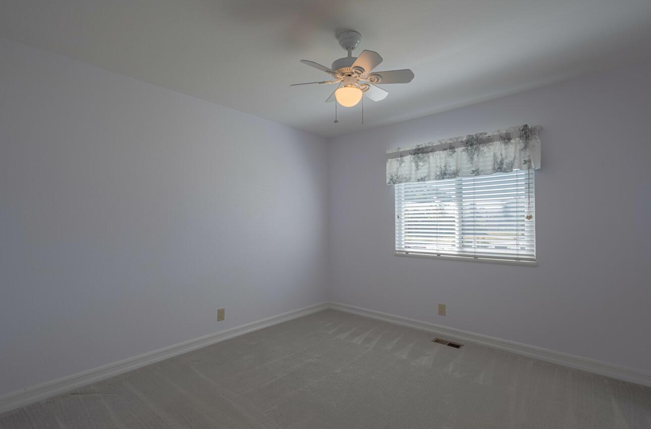 Detail Gallery Image 22 of 34 For 1223 Padre Dr, Salinas,  CA 93901 - 3 Beds | 2 Baths