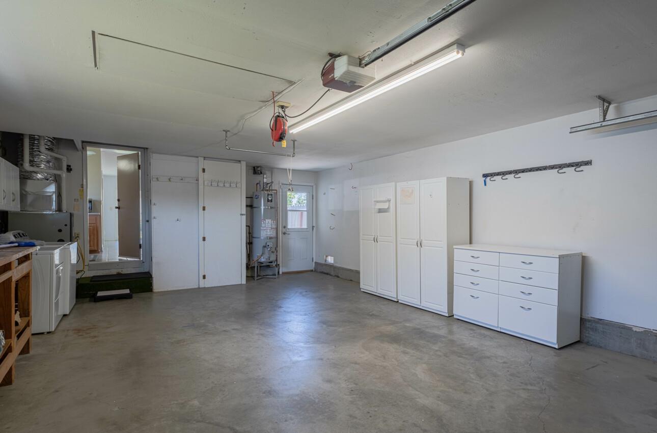 Detail Gallery Image 29 of 34 For 1223 Padre Dr, Salinas,  CA 93901 - 3 Beds | 2 Baths