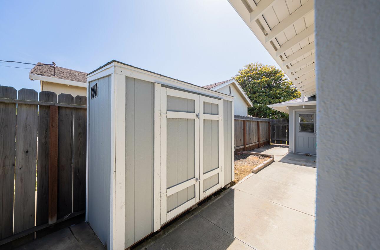 Detail Gallery Image 32 of 34 For 1223 Padre Dr, Salinas,  CA 93901 - 3 Beds | 2 Baths