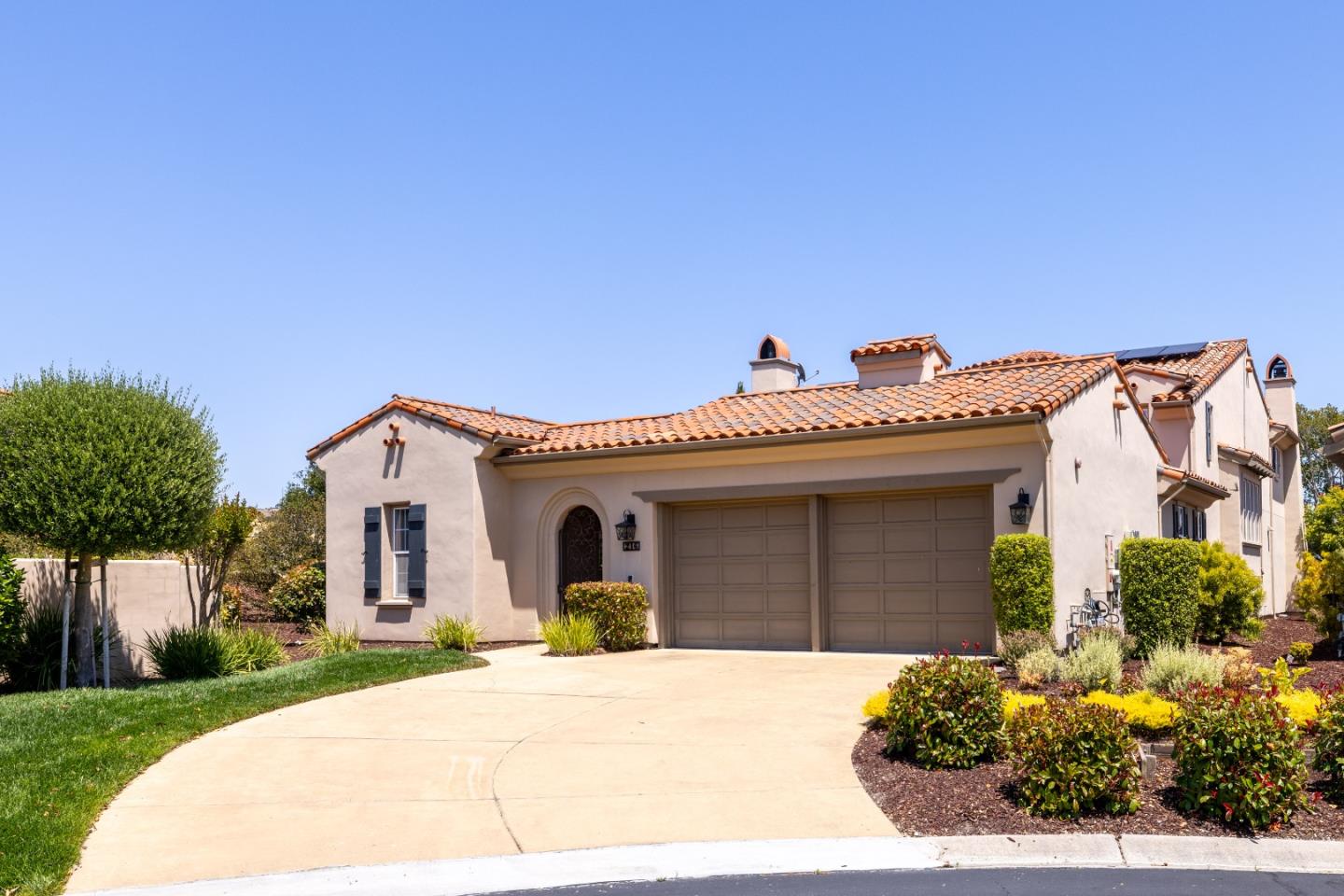 Detail Gallery Image 1 of 33 For 216 Mirasol Way, Monterey,  CA 93940 - 3 Beds | 3/1 Baths