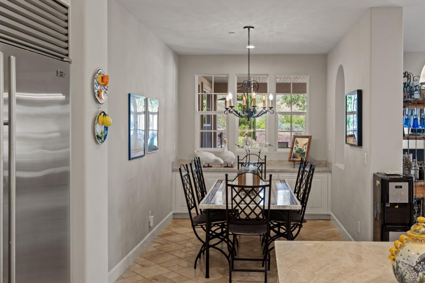 Detail Gallery Image 10 of 33 For 216 Mirasol Way, Monterey,  CA 93940 - 3 Beds | 3/1 Baths