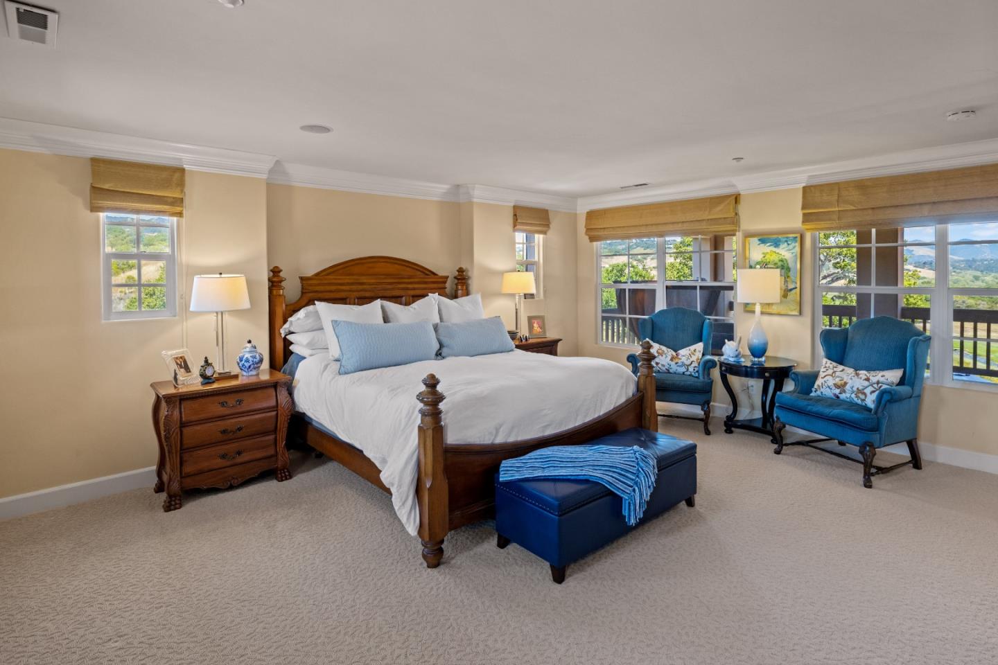 Detail Gallery Image 12 of 33 For 216 Mirasol Way, Monterey,  CA 93940 - 3 Beds | 3/1 Baths