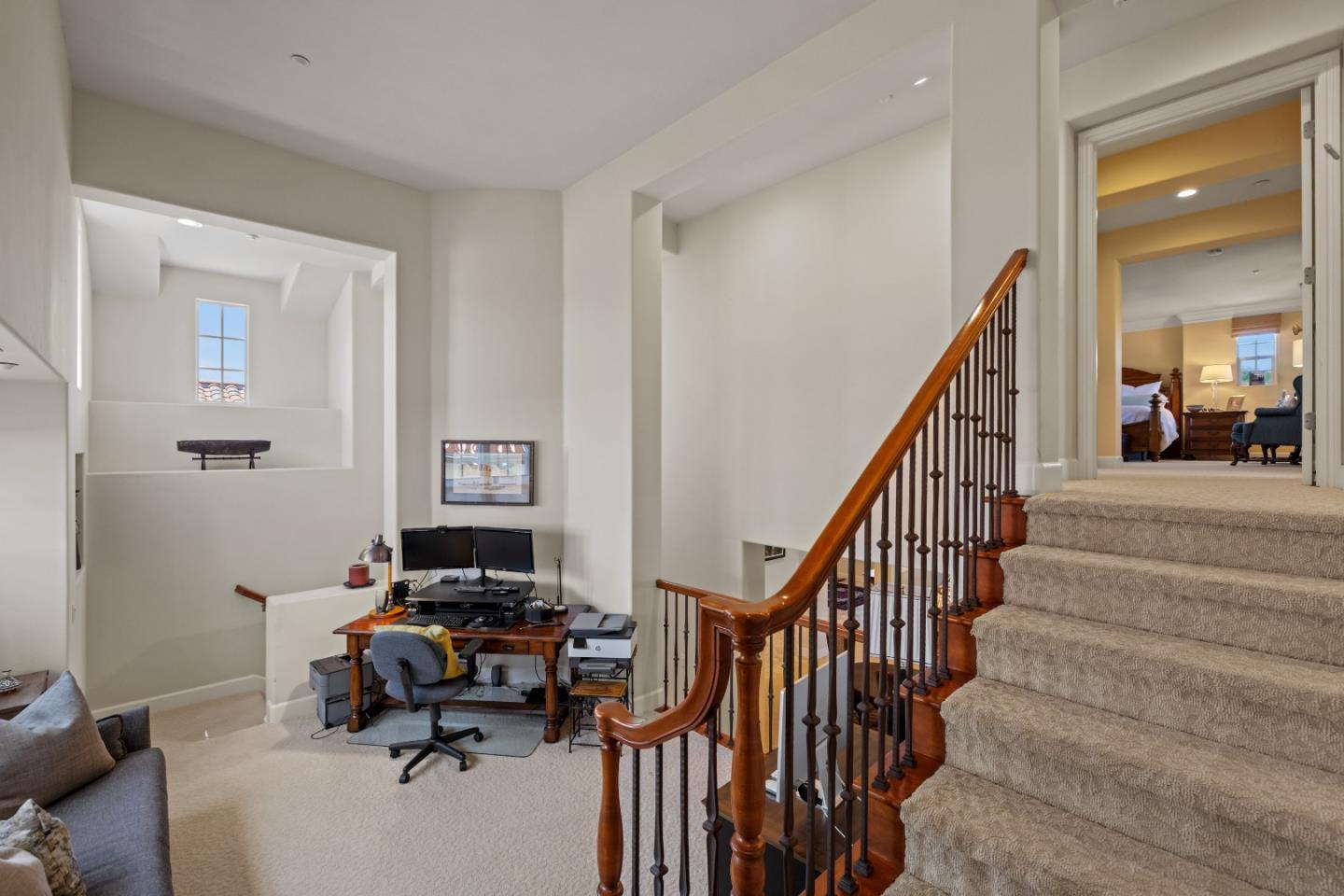 Detail Gallery Image 14 of 33 For 216 Mirasol Way, Monterey,  CA 93940 - 3 Beds | 3/1 Baths