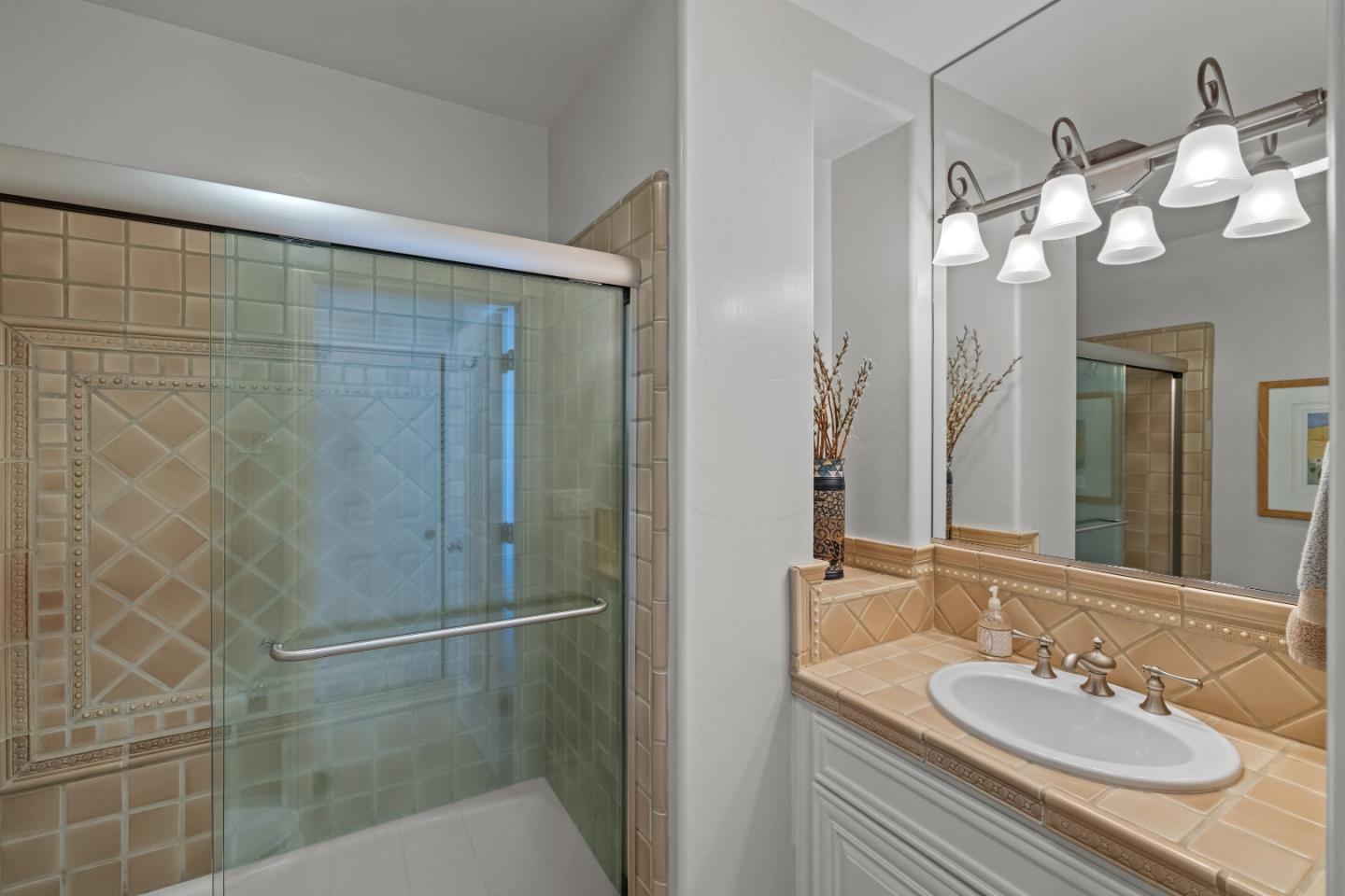 Detail Gallery Image 19 of 33 For 216 Mirasol Way, Monterey,  CA 93940 - 3 Beds | 3/1 Baths