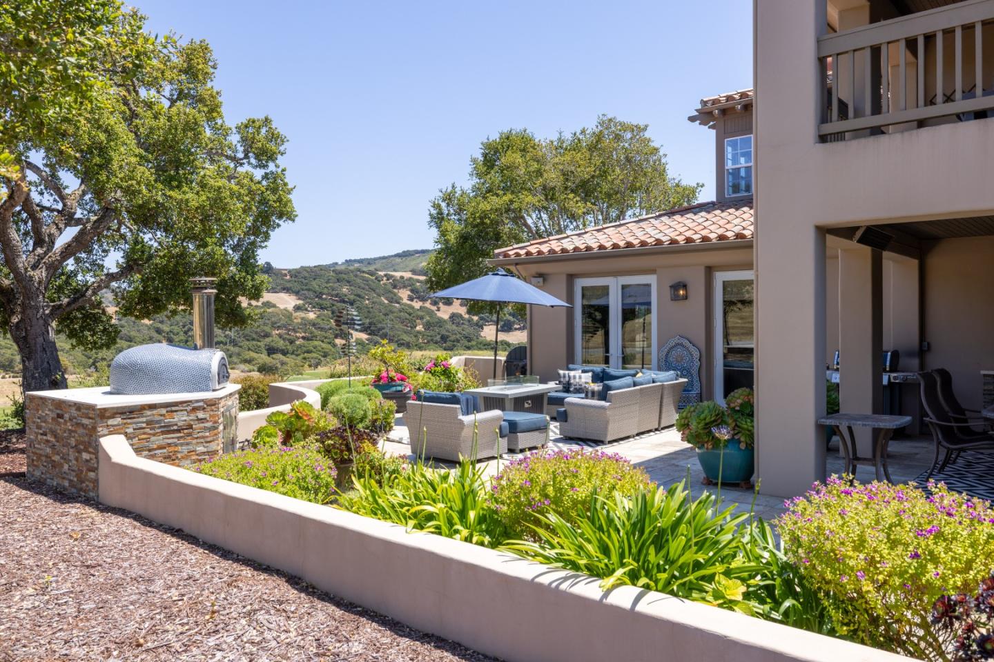 Detail Gallery Image 25 of 33 For 216 Mirasol Way, Monterey,  CA 93940 - 3 Beds | 3/1 Baths
