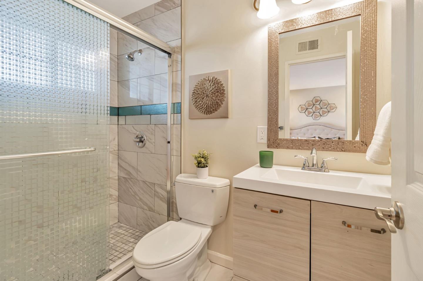 Detail Gallery Image 22 of 28 For 2081 Sheraton Dr, Santa Clara,  CA 95050 - 3 Beds | 2 Baths