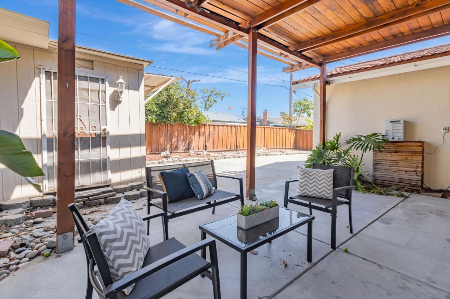 Detail Gallery Image 27 of 28 For 2081 Sheraton Dr, Santa Clara,  CA 95050 - 3 Beds | 2 Baths