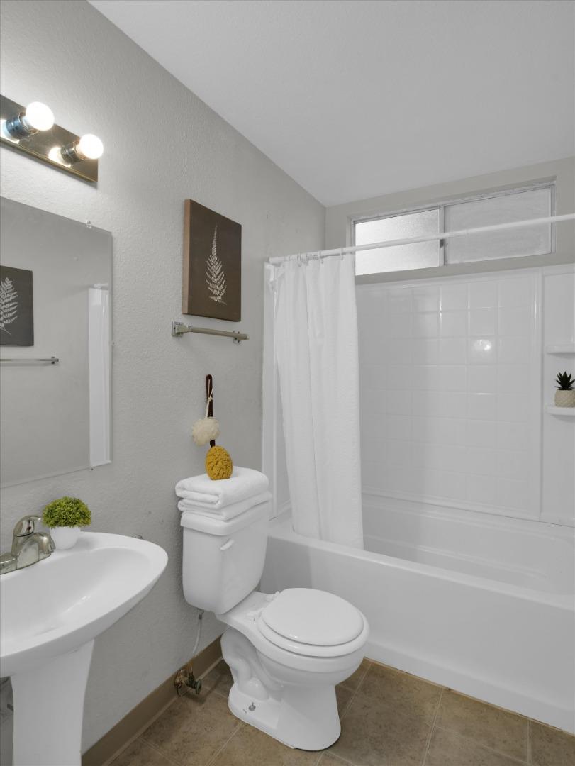 Detail Gallery Image 17 of 32 For 3559 Vernal Ave, Merced,  CA 95340 - 3 Beds | 2 Baths