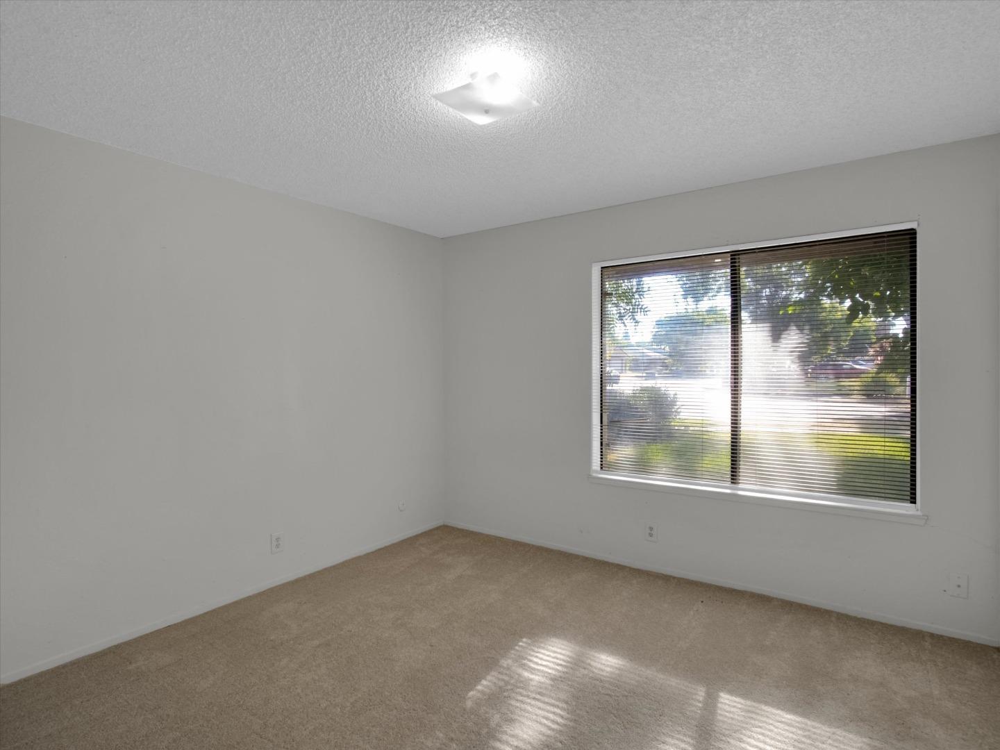 Detail Gallery Image 18 of 32 For 3559 Vernal Ave, Merced,  CA 95340 - 3 Beds | 2 Baths