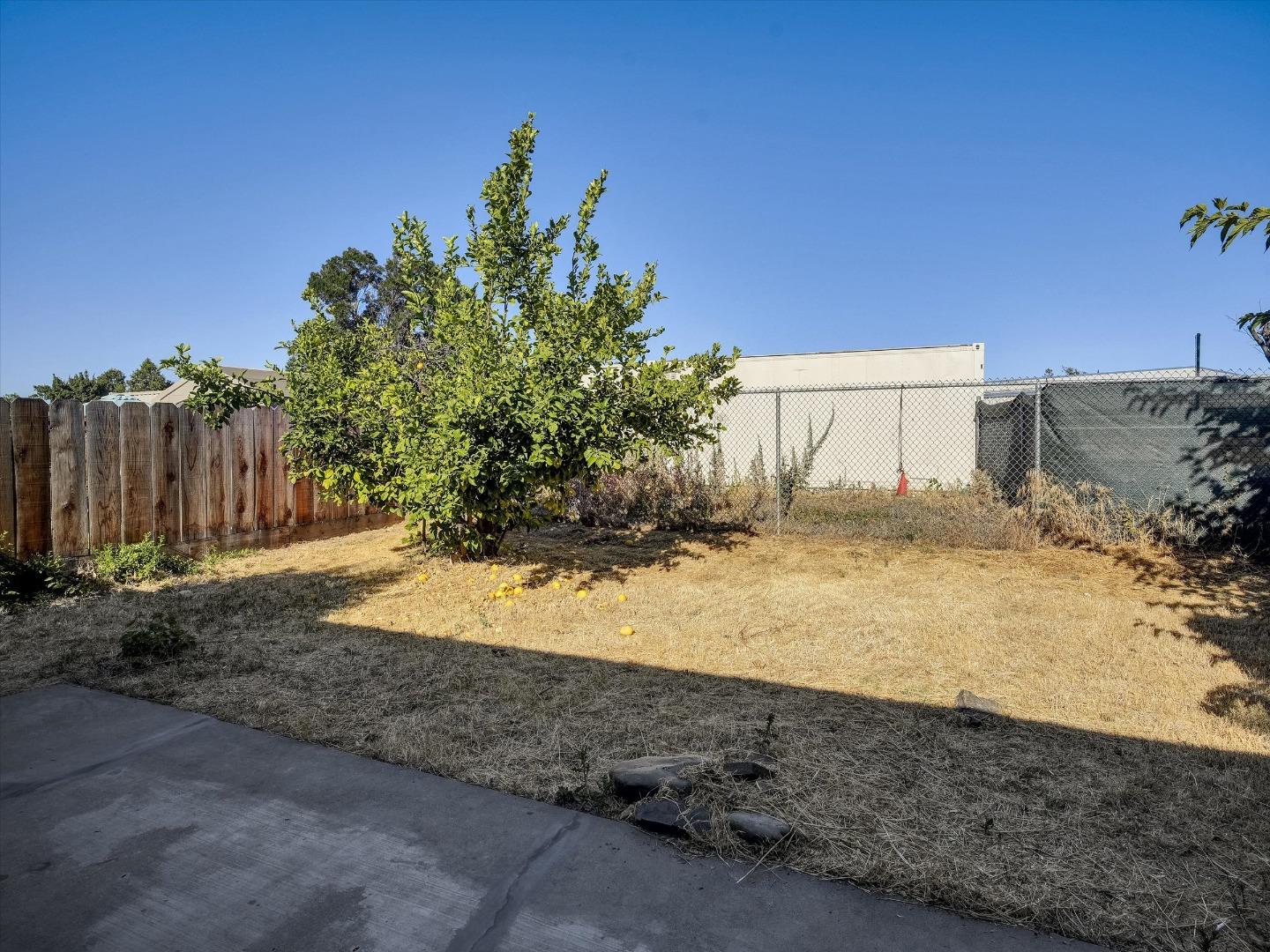 Detail Gallery Image 27 of 32 For 3559 Vernal Ave, Merced,  CA 95340 - 3 Beds | 2 Baths