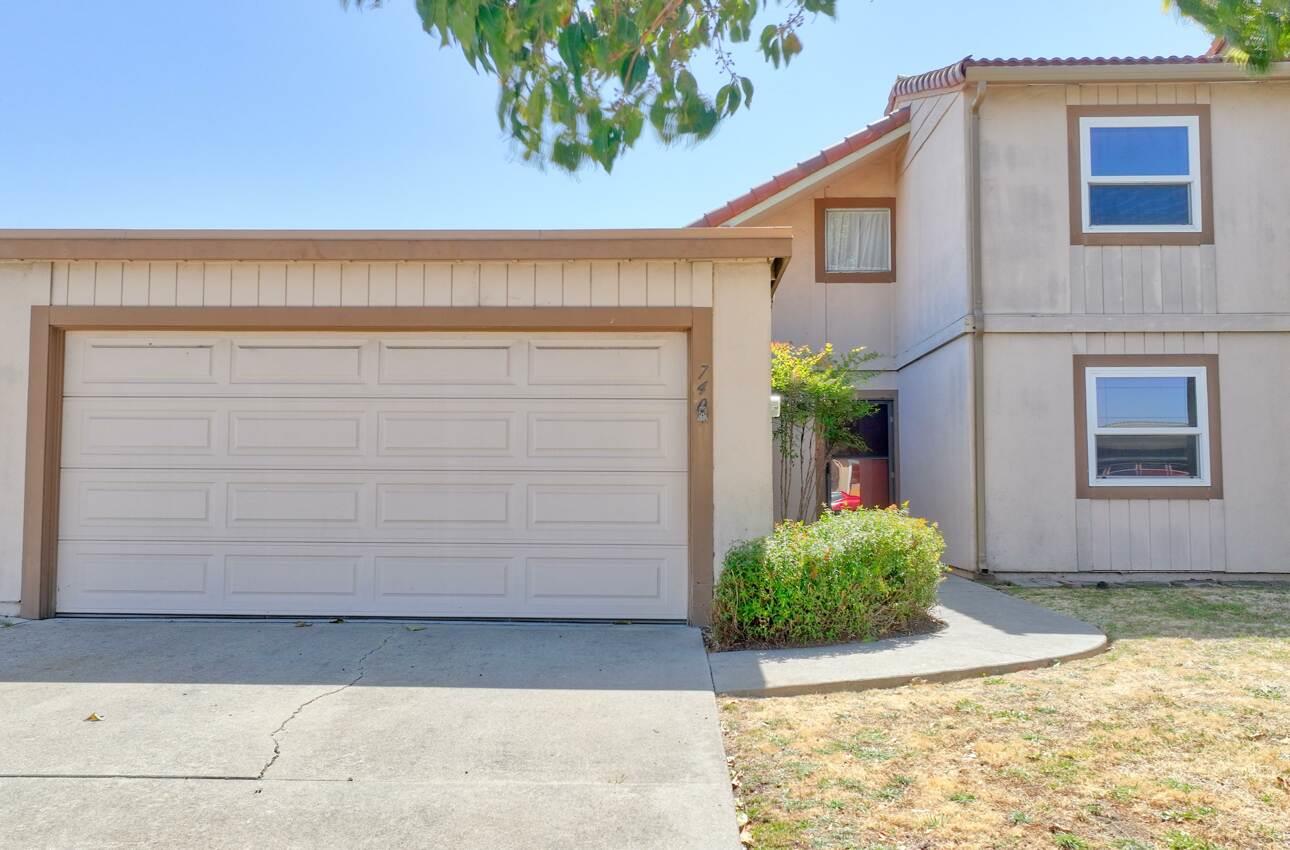 Detail Gallery Image 3 of 35 For 740 Alvarado Dr, Salinas,  CA 93907 - 3 Beds | 2 Baths