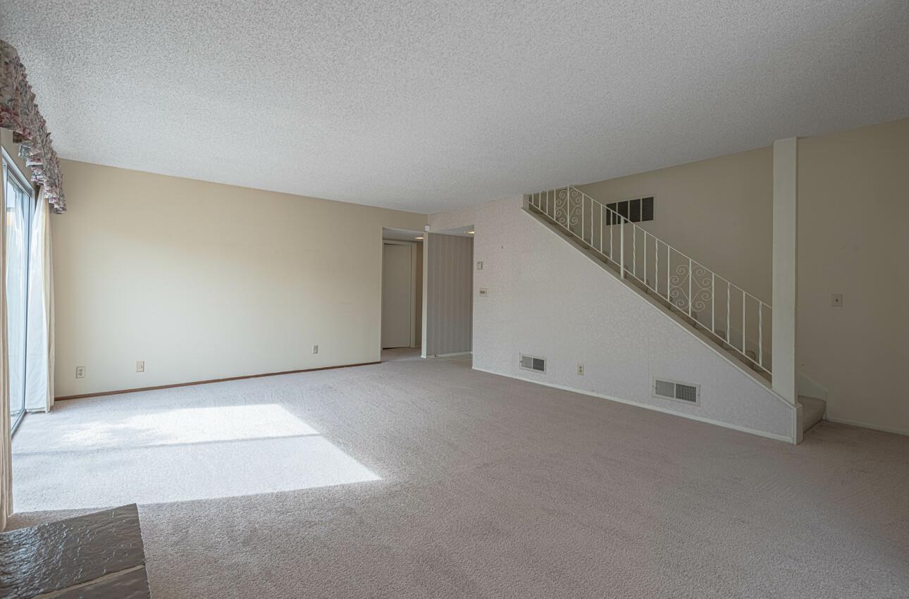 Detail Gallery Image 9 of 35 For 740 Alvarado Dr, Salinas,  CA 93907 - 3 Beds | 2 Baths