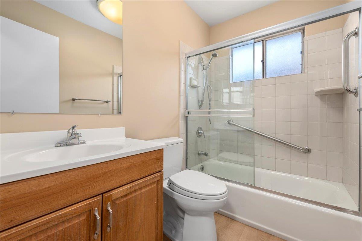 Detail Gallery Image 14 of 27 For 2543 Loomis Dr, San Jose,  CA 95121 - 3 Beds | 2 Baths