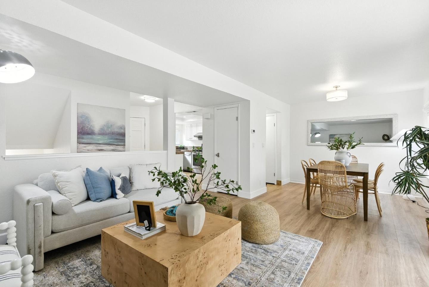 Detail Gallery Image 2 of 32 For 3101 Erin Ln, Santa Cruz,  CA 95065 - 2 Beds | 2/1 Baths