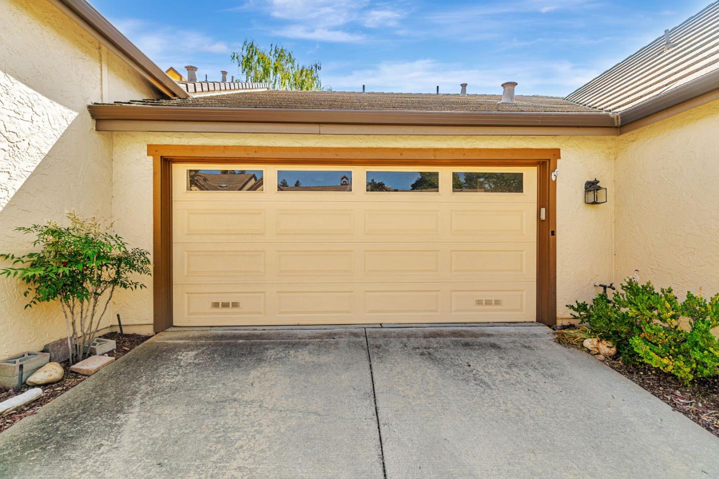 Detail Gallery Image 34 of 41 For 7530 Morevern Cir, San Jose,  CA 95135 - 2 Beds | 2/1 Baths