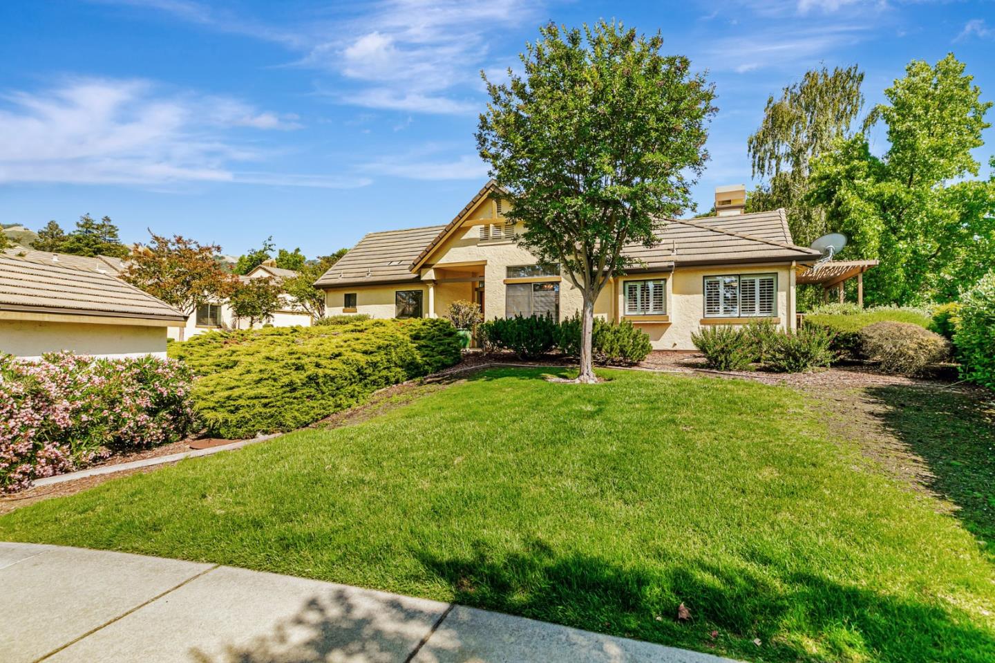 Detail Gallery Image 39 of 41 For 7530 Morevern Cir, San Jose,  CA 95135 - 2 Beds | 2/1 Baths