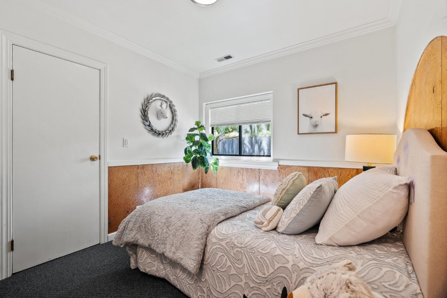Detail Gallery Image 18 of 69 For 68 Live Oak Rd, Royal Oaks,  CA 95076 - 4 Beds | 3 Baths