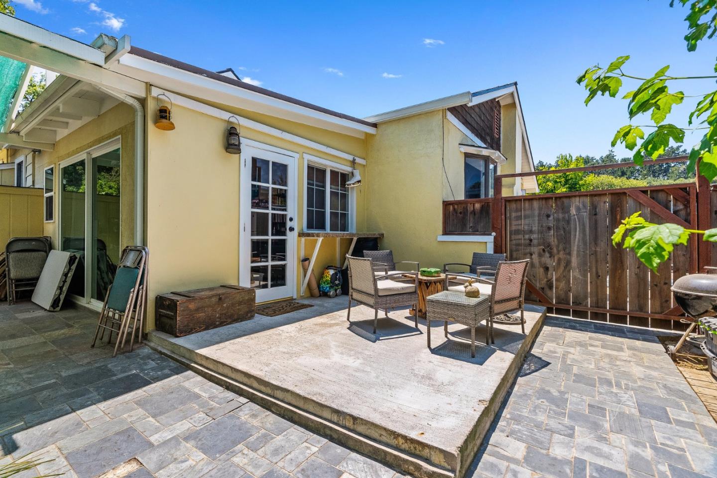 Detail Gallery Image 28 of 69 For 68 Live Oak Rd, Royal Oaks,  CA 95076 - 4 Beds | 3 Baths