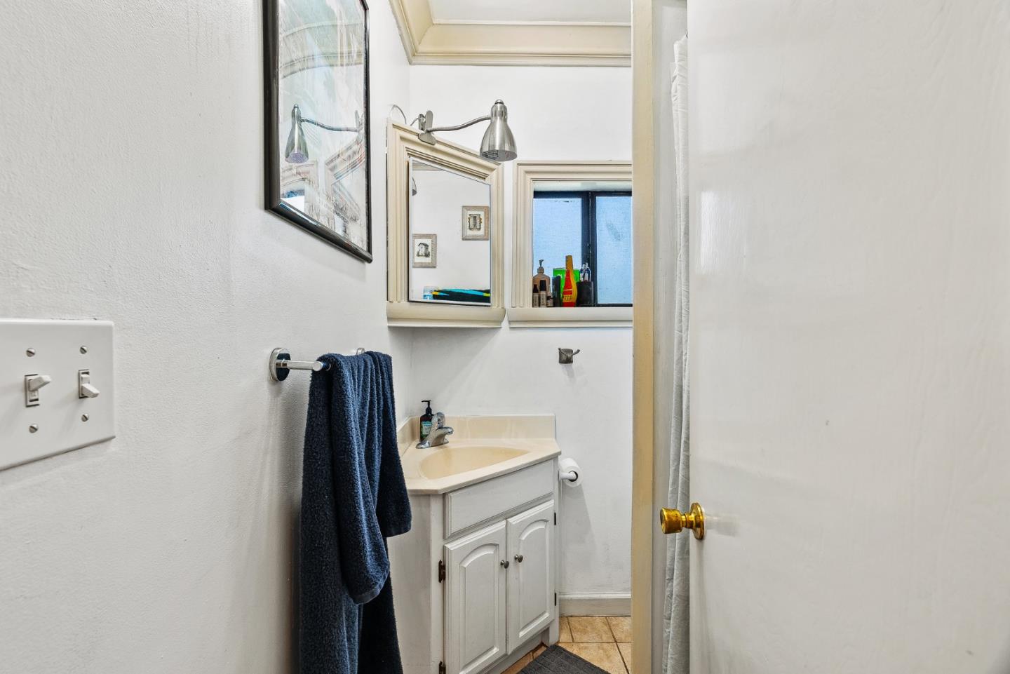 Detail Gallery Image 33 of 69 For 68 Live Oak Rd, Royal Oaks,  CA 95076 - 4 Beds | 3 Baths