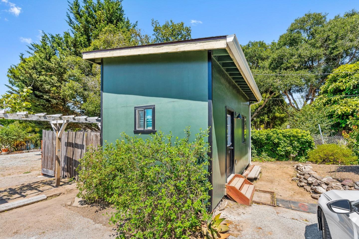 Detail Gallery Image 34 of 69 For 68 Live Oak Rd, Royal Oaks,  CA 95076 - 4 Beds | 3 Baths