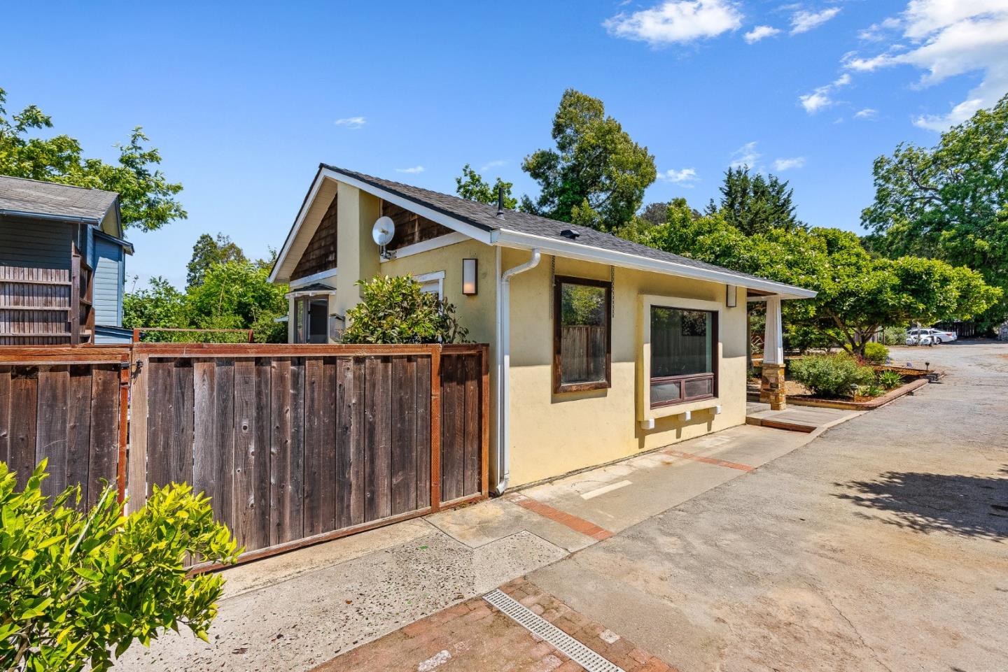 Detail Gallery Image 36 of 69 For 68 Live Oak Rd, Royal Oaks,  CA 95076 - 4 Beds | 3 Baths