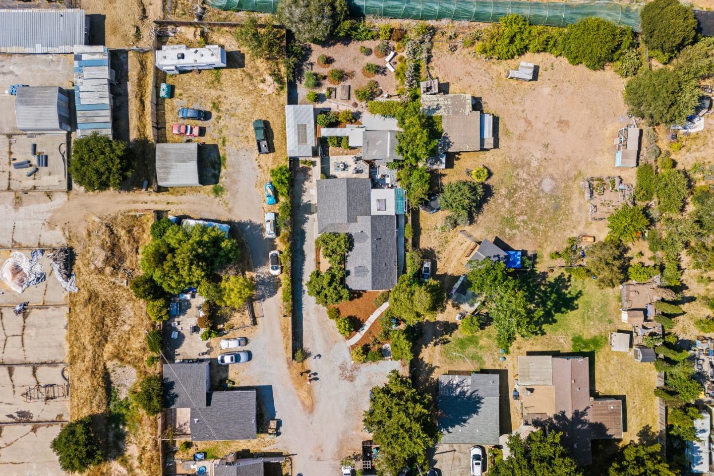 Detail Gallery Image 47 of 69 For 68 Live Oak Rd, Royal Oaks,  CA 95076 - 4 Beds | 3 Baths