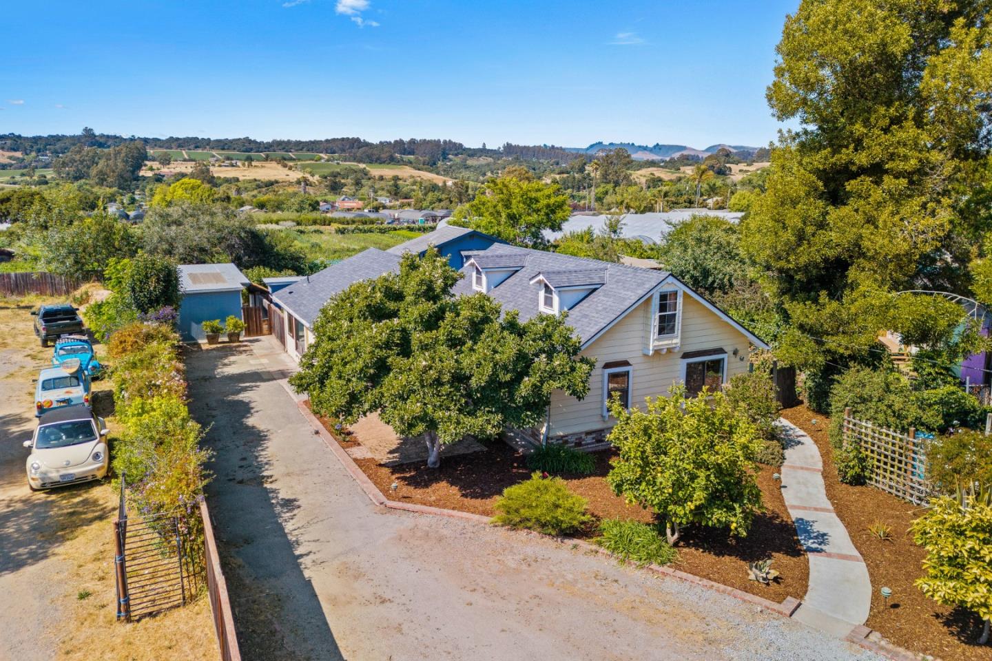 Detail Gallery Image 53 of 69 For 68 Live Oak Rd, Royal Oaks,  CA 95076 - 4 Beds | 3 Baths