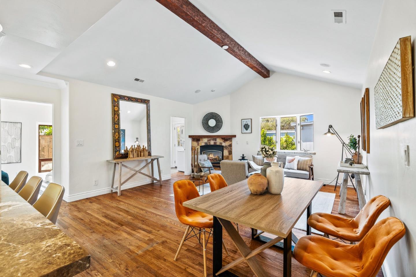 Detail Gallery Image 9 of 69 For 68 Live Oak Rd, Royal Oaks,  CA 95076 - 4 Beds | 3 Baths