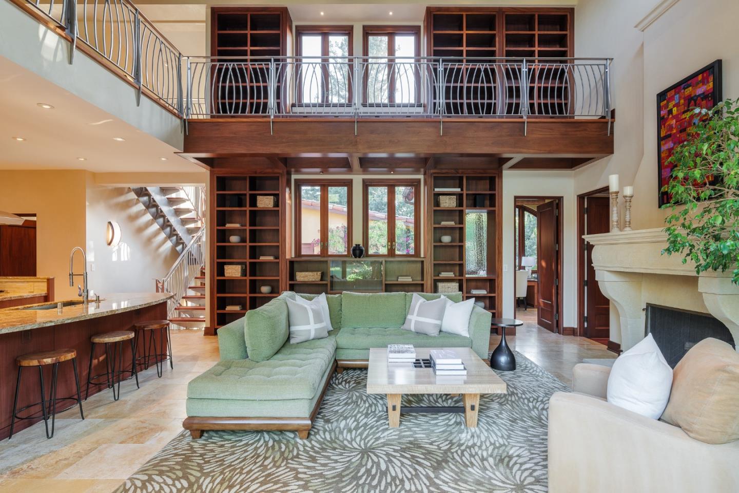 Detail Gallery Image 14 of 49 For 995 Matadero Ave, Palo Alto,  CA 94306 - 4 Beds | 4/2 Baths