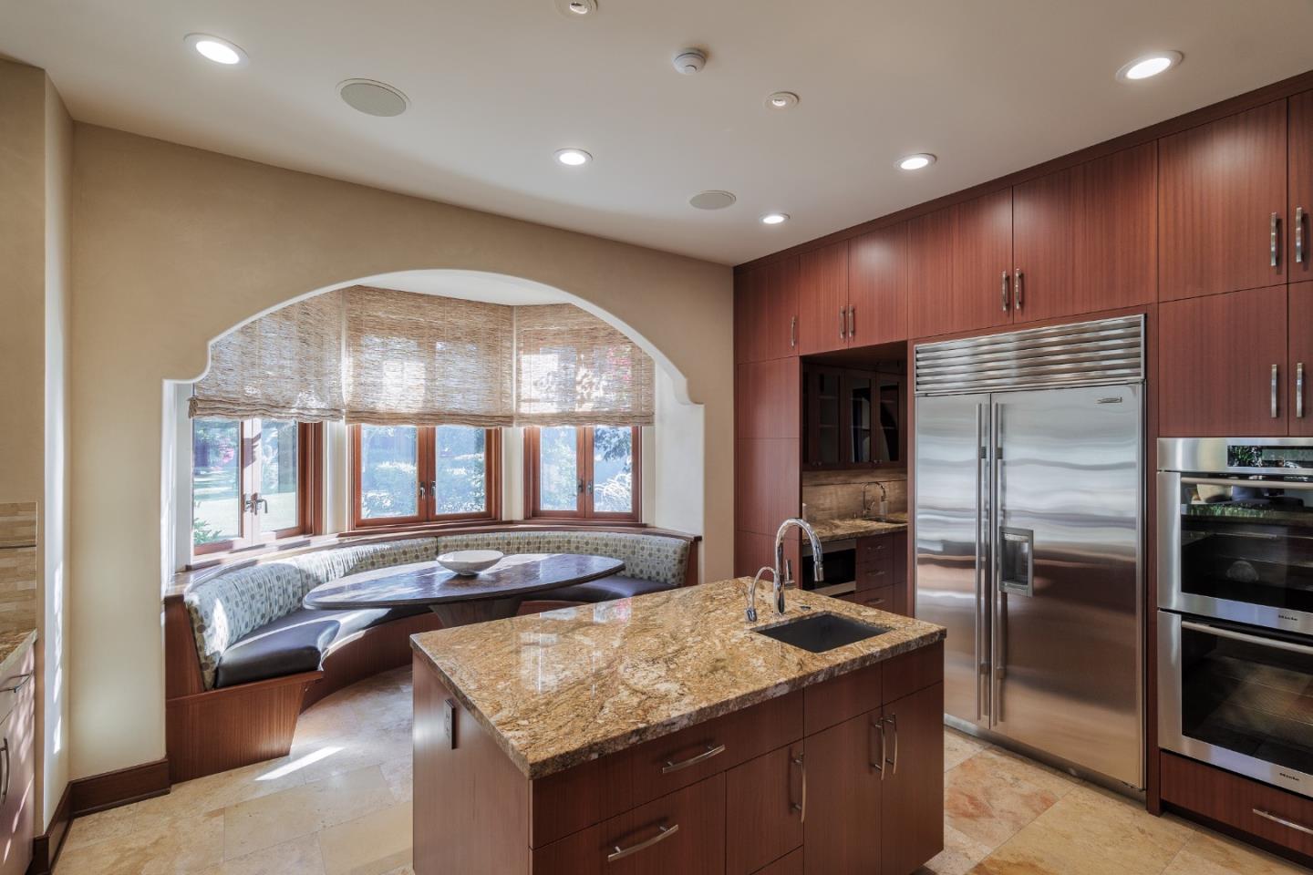 Detail Gallery Image 18 of 49 For 995 Matadero Ave, Palo Alto,  CA 94306 - 4 Beds | 4/2 Baths