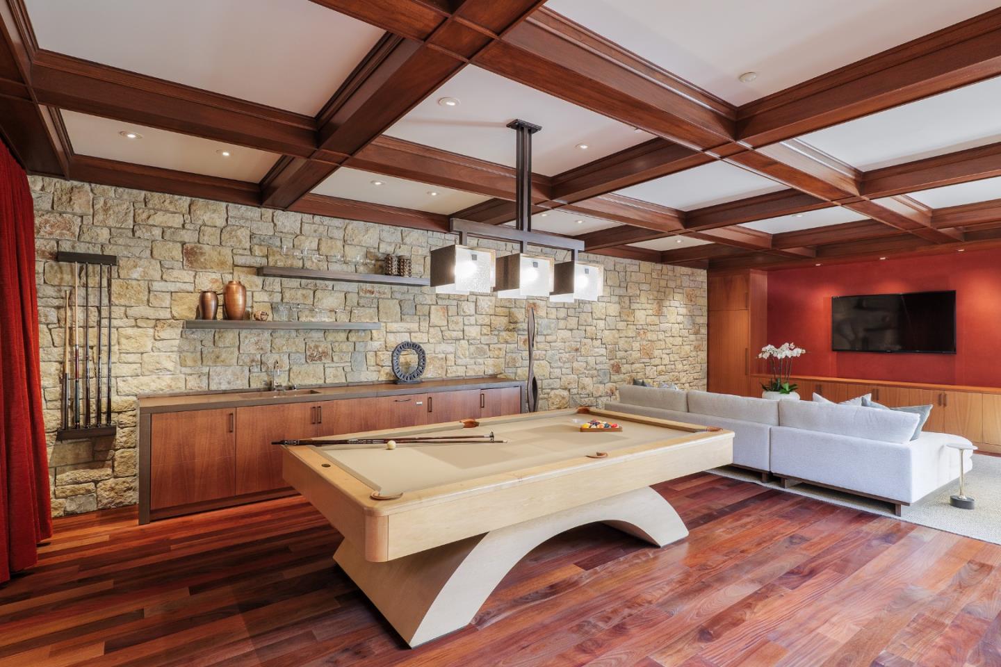 Detail Gallery Image 34 of 49 For 995 Matadero Ave, Palo Alto,  CA 94306 - 4 Beds | 4/2 Baths
