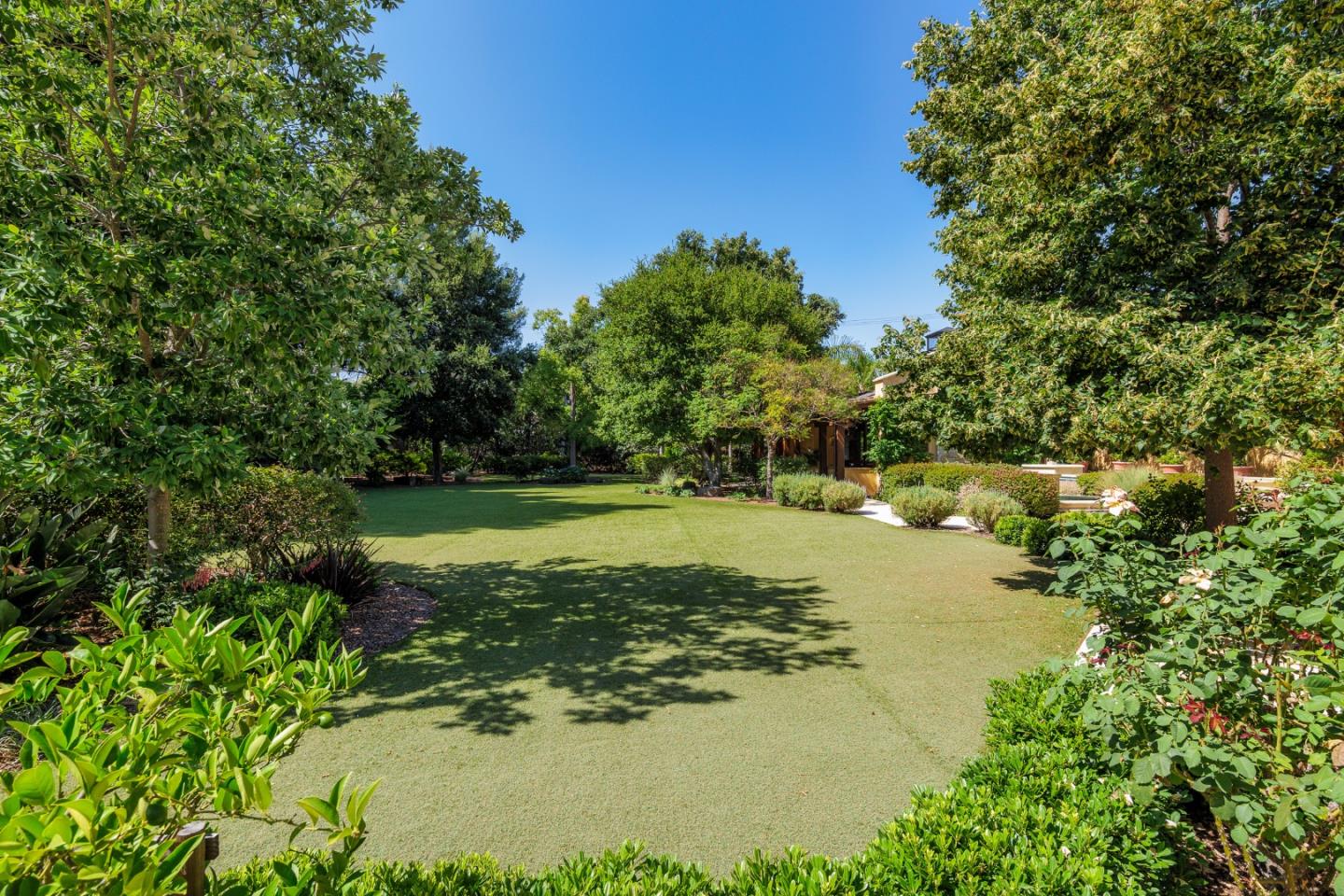 Detail Gallery Image 47 of 49 For 995 Matadero Ave, Palo Alto,  CA 94306 - 4 Beds | 4/2 Baths