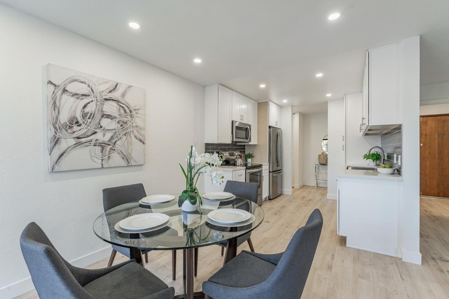 Detail Gallery Image 18 of 45 For 2077 Washington Ave #302,  San Leandro,  CA 94577 - 2 Beds | 2 Baths