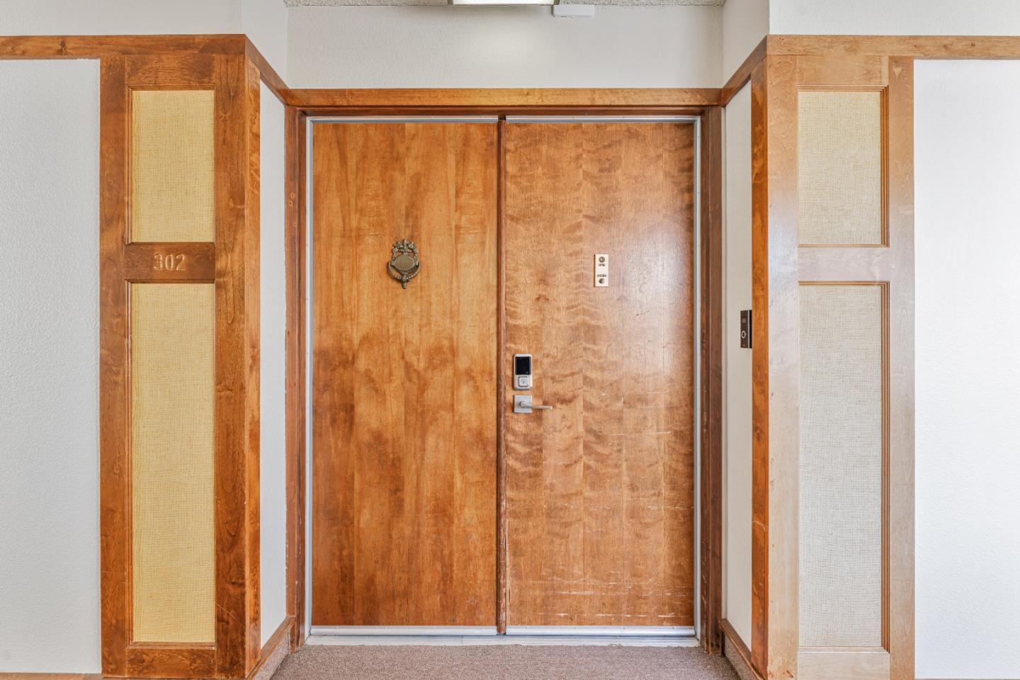 Detail Gallery Image 3 of 45 For 2077 Washington Ave #302,  San Leandro,  CA 94577 - 2 Beds | 2 Baths